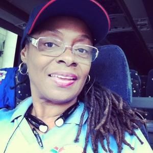 Meet your Posher, Joevelyn