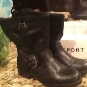 Black biker boots