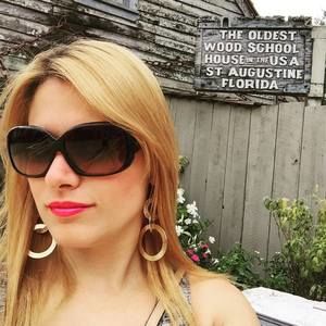 Meet your Posher, Eli