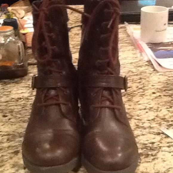 Brown boots
