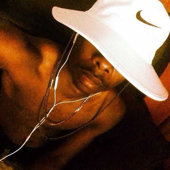 Meet your Posher, Cory