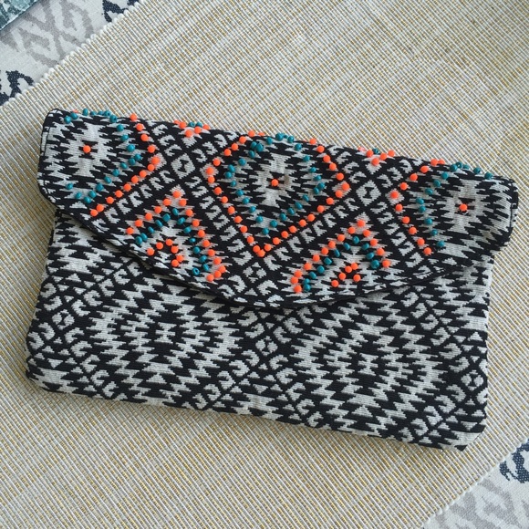 Merona Handbags - Merona tribal patterned clutch, never used! NWOT!