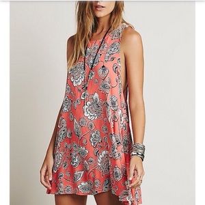 ISO NEED THIS DRESS IN ANY COLOR OR SIZE!