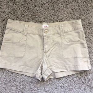Mossimo khaki shorts // size 11