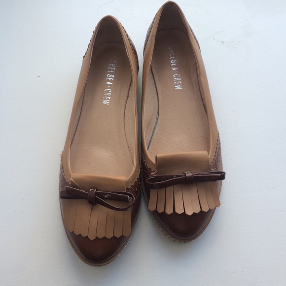 Chelsea crew Shoes - Chelsea crew flats☺️