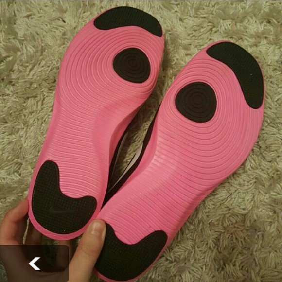 Nwot Nike size 6 - Picture 4 of 4