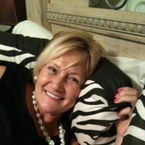 Meet your Posher, Sarah ray