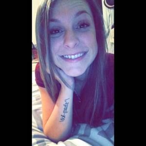 Meet your Posher, Abbey