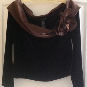 Velvet holiday top