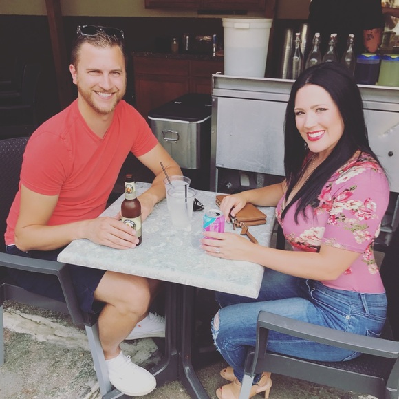 Meet your Posher, Carla - Picture 3 of 7