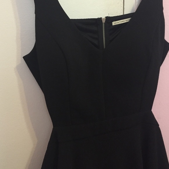Black cutout dress - Picture 2 of 4