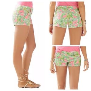 Walsh Shorts in resort white hot wings