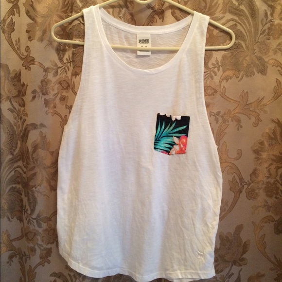 Pink tank top with floral pocket