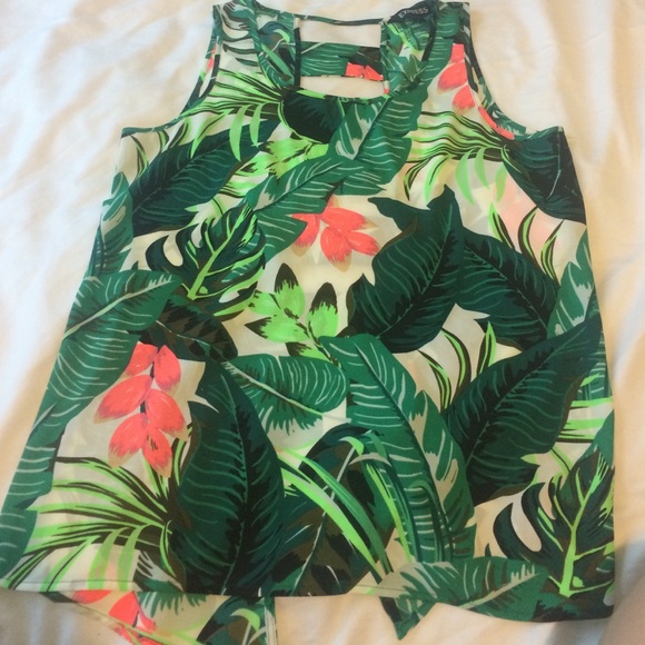 cute tropical print tank top