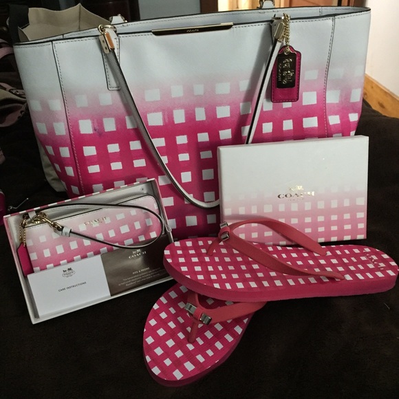 Coach Pink Gingham bundle Authentic reserved - Picture 1 of 4