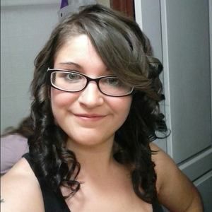 Meet your Posher, Destiny