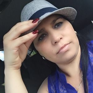 Meet your Posher, Diumila