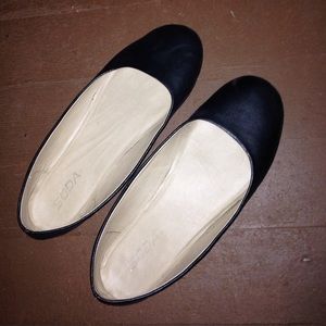 Black flats