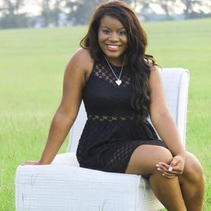 Meet your Posher, Carlea