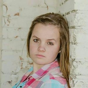 Meet your Posher, Kaitlyn