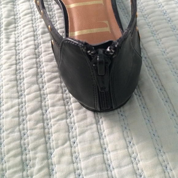 Shoes - Picture 3 of 3