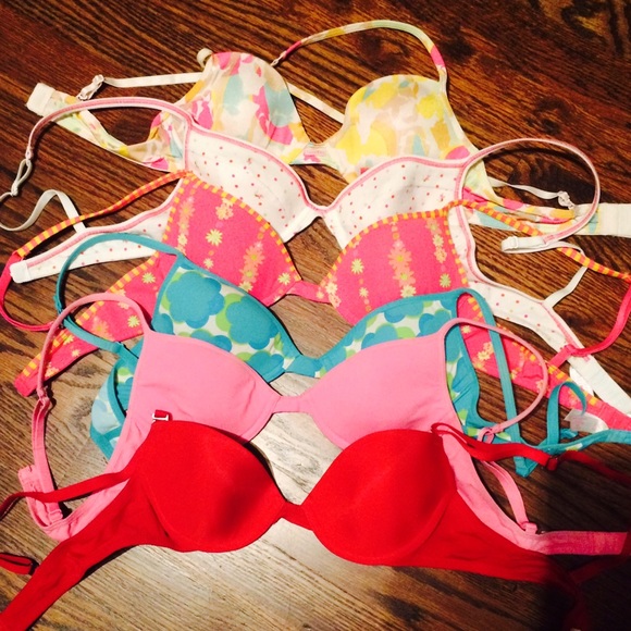 VS, Calvin Klein, Fredericks bras