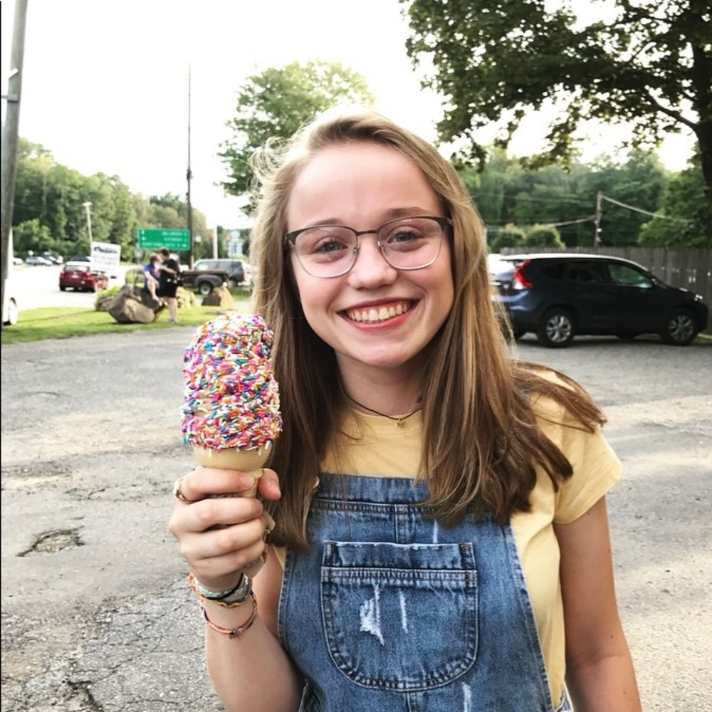 Meet your Posher, Emma