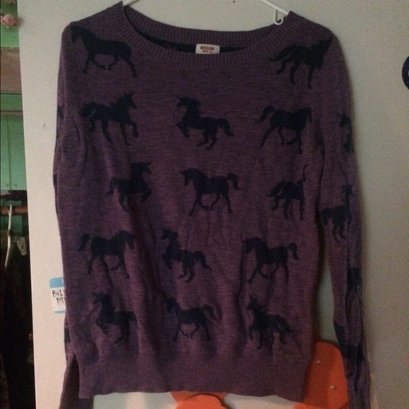 Unicorn sweater
