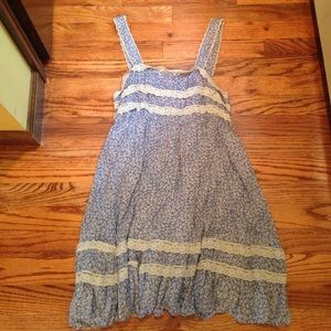 Blue floral and lace dress