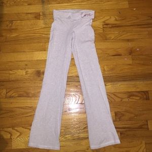 Light gray yoga pants