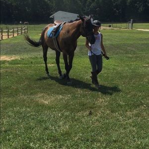 Meet your Posher, Brittney