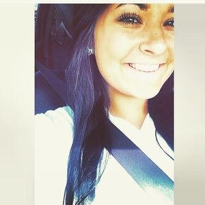 Meet your Posher, Lizzy