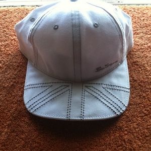 Fitted hat