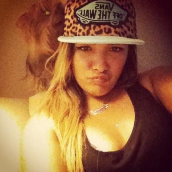 ✨STILL AVAILABLE✨ Vans Cheetah SnapBack - Picture 4 of 4