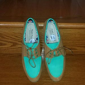 Coolest tie Shoe by Hush Puppies.. 🆕