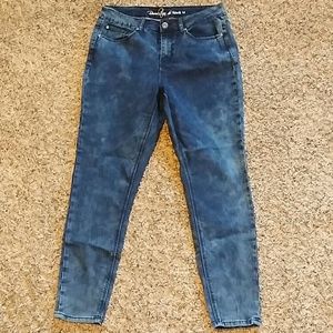 High Waist Skinny Jeans