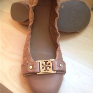 SOLD. NWOT Tory Burch Ambrose Ballet Flats.