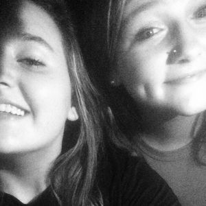 Meet your Posher, Hope