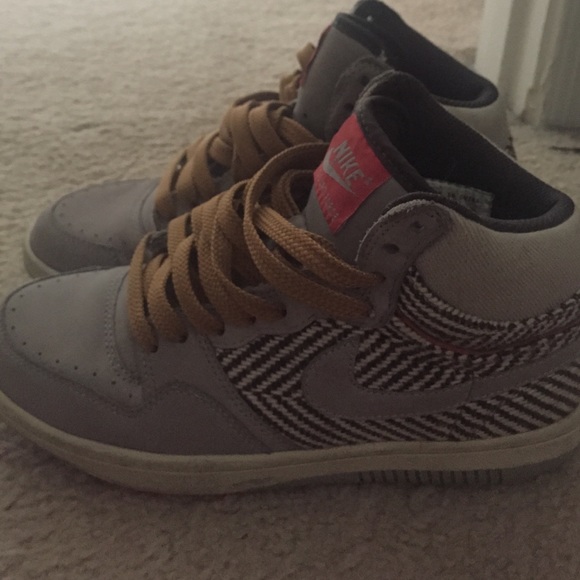 Women's Nike Court Forces US size 7.5 - Picture 3 of 4