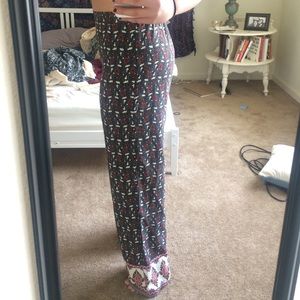 Filigree floral print multicolored wide leg pants