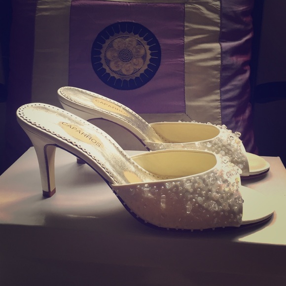 Caparros ivory silk bridal shoes size 7 1/2