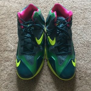 Lebron "TRex" sneakers