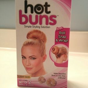 Hot buns: light hair