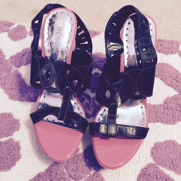 BCBG shoes