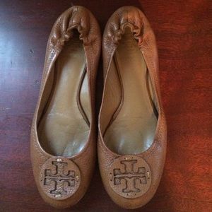 Tory burch tan flats