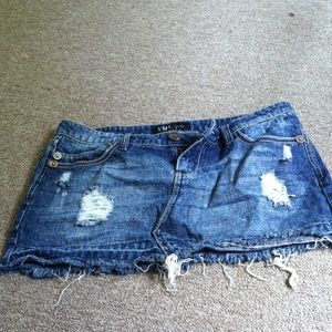 Denim skirt