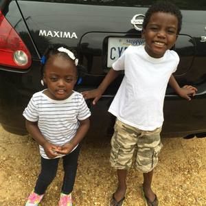 Meet your Posher, Moneaka