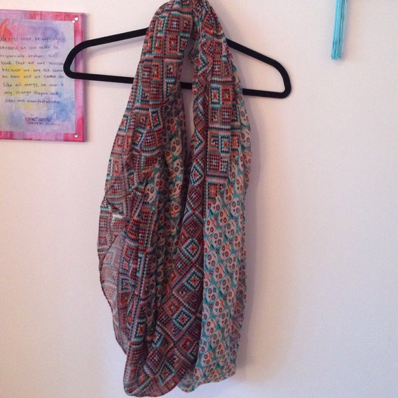 Geo/Skull Print Infinity Scarf
