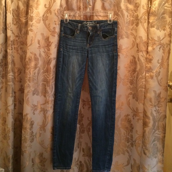 Jeans - Picture 1 of 2