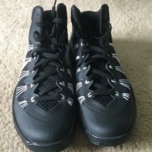 Nike "hyperdunk" basketball shoes